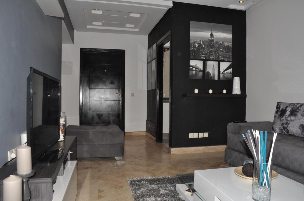 Val Fleuri Apartment With Balcony, Casablanca Exterior photo