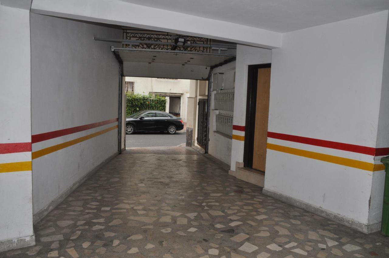 Val Fleuri Apartment With Balcony, Casablanca Exterior photo